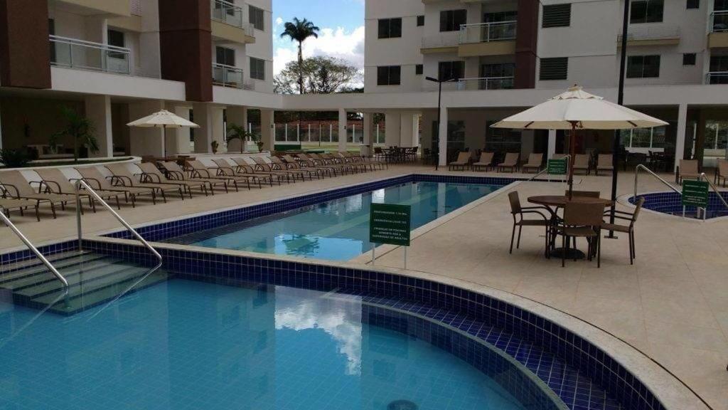 Apartamento No Condominio Casa Da Madeira Em Caldas Novas-Go Экстерьер фото